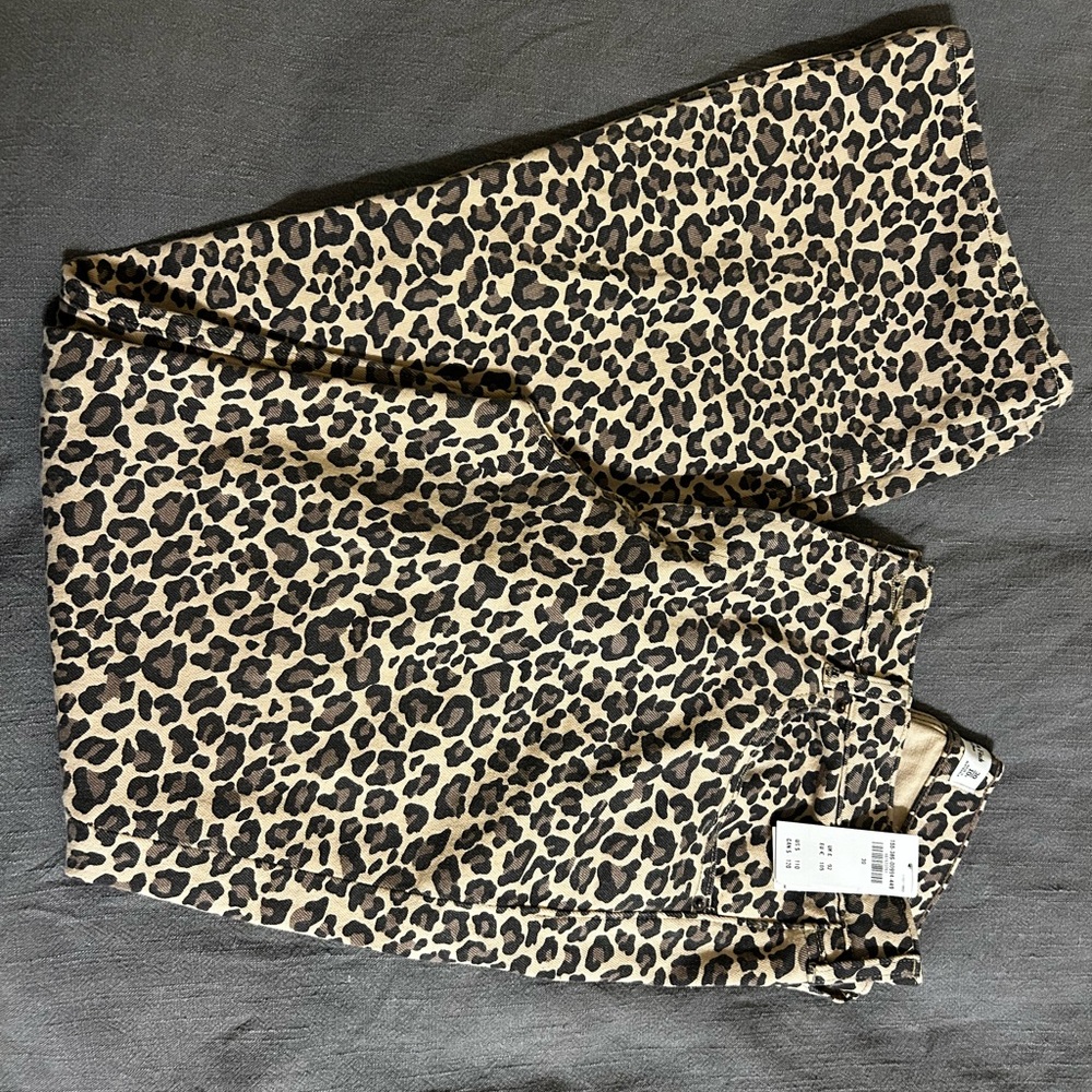 Abercrombie & Fitch Leopard Print High Rise Jeans